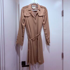 L'Agence ladies luxury long trench coat w tie & pockets - XS - Worn Once!